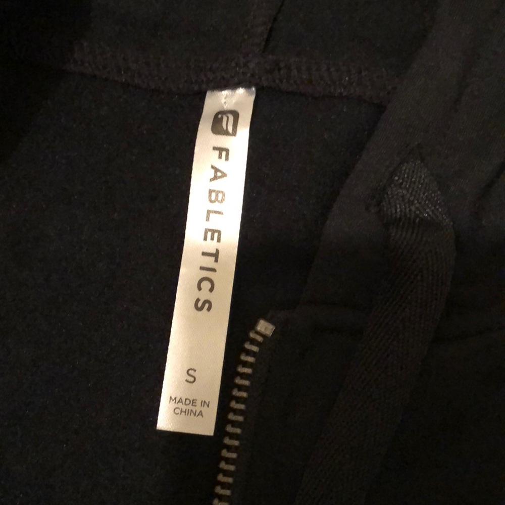 Fabletic Pull Over - image 4